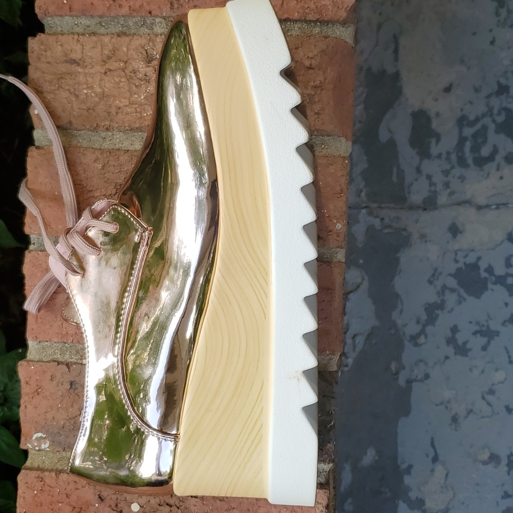 METALLIC ROSE GOLD  OXNARD PLATFORM - Picture 3 of 11